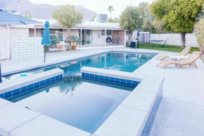 Palm Springs Oasis - 68660